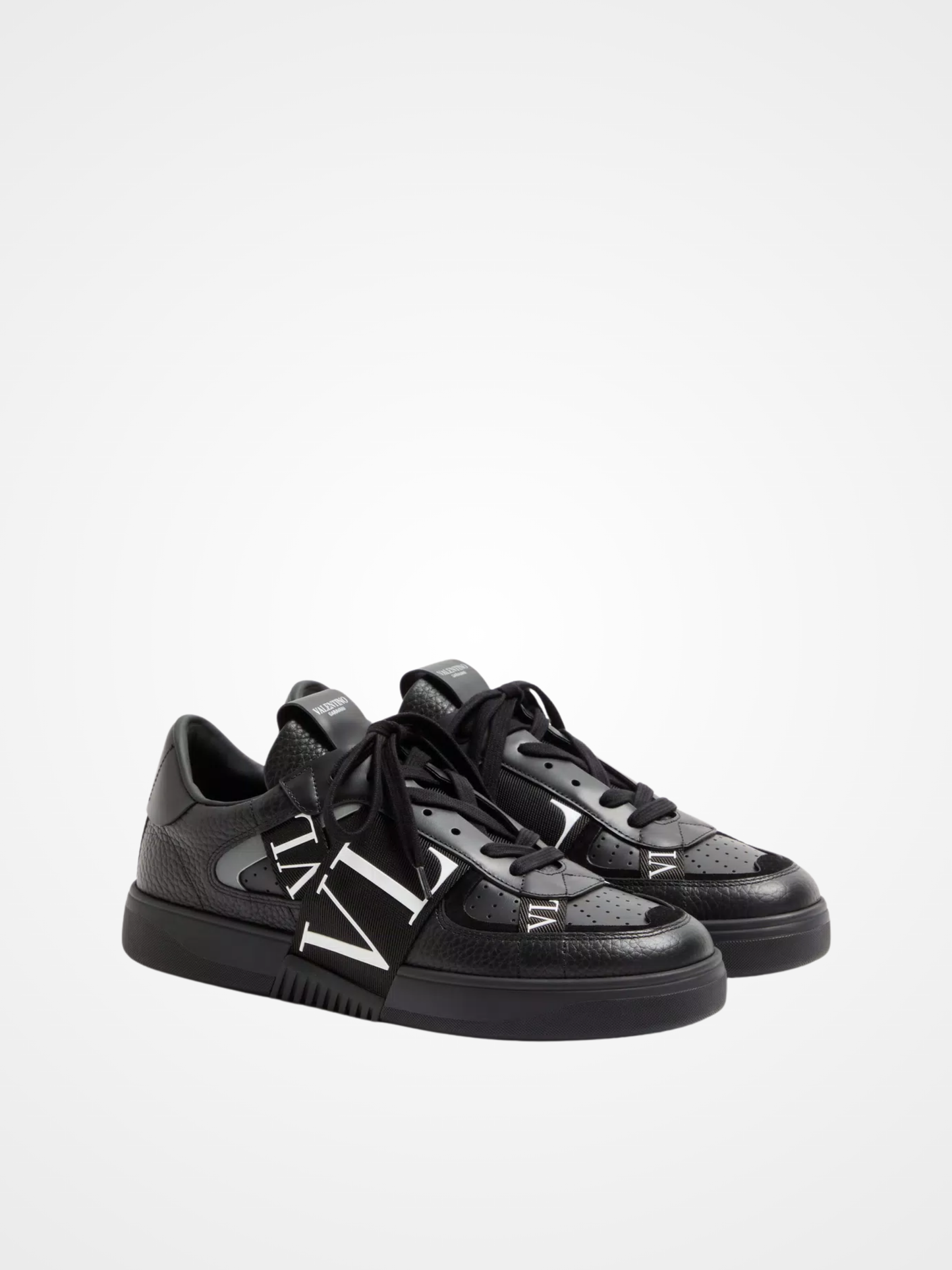 VL7N Sneakers
